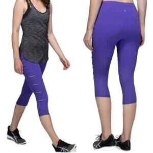 Lululemon Breezy Cropped Leggings Yoga Purple Size 4